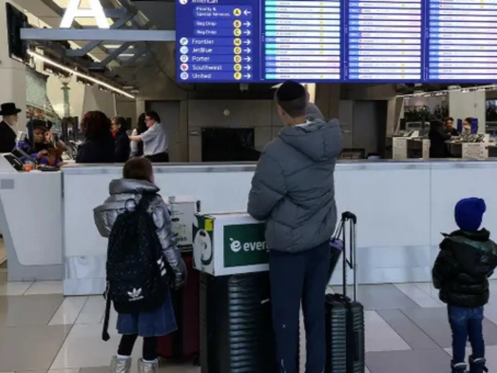 More than 1,800 US flights canceled as massive March storm disrupts travel