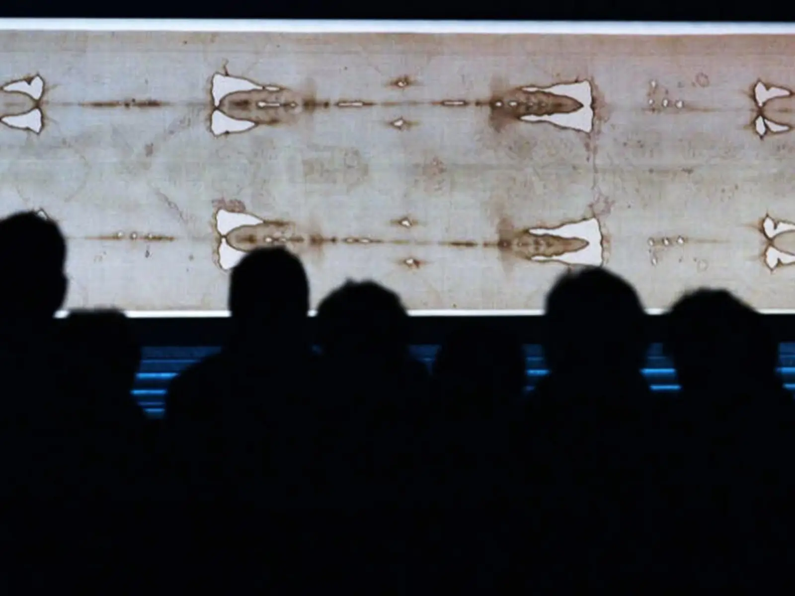 Shroud of Turin Skeptic Now Says It's Real 'Evidence to... the Resurrection of Jesus'