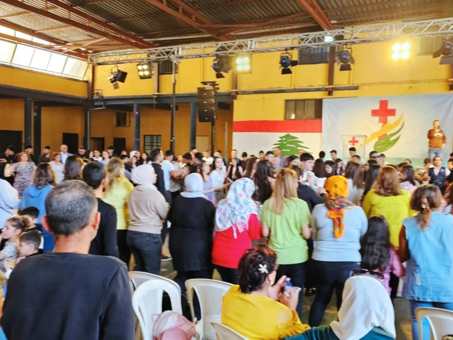 Many Muslims Turning to Christ Amid Middle East Conflict